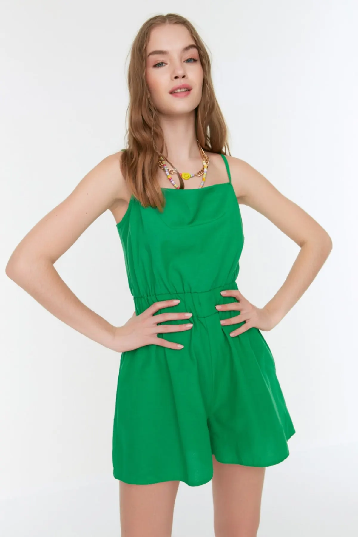 

Women's Overalls Green Strap Jumpsuit Hot Style Quality Fabric Sleeveless Baggy Trousers Casual Jumpsuit