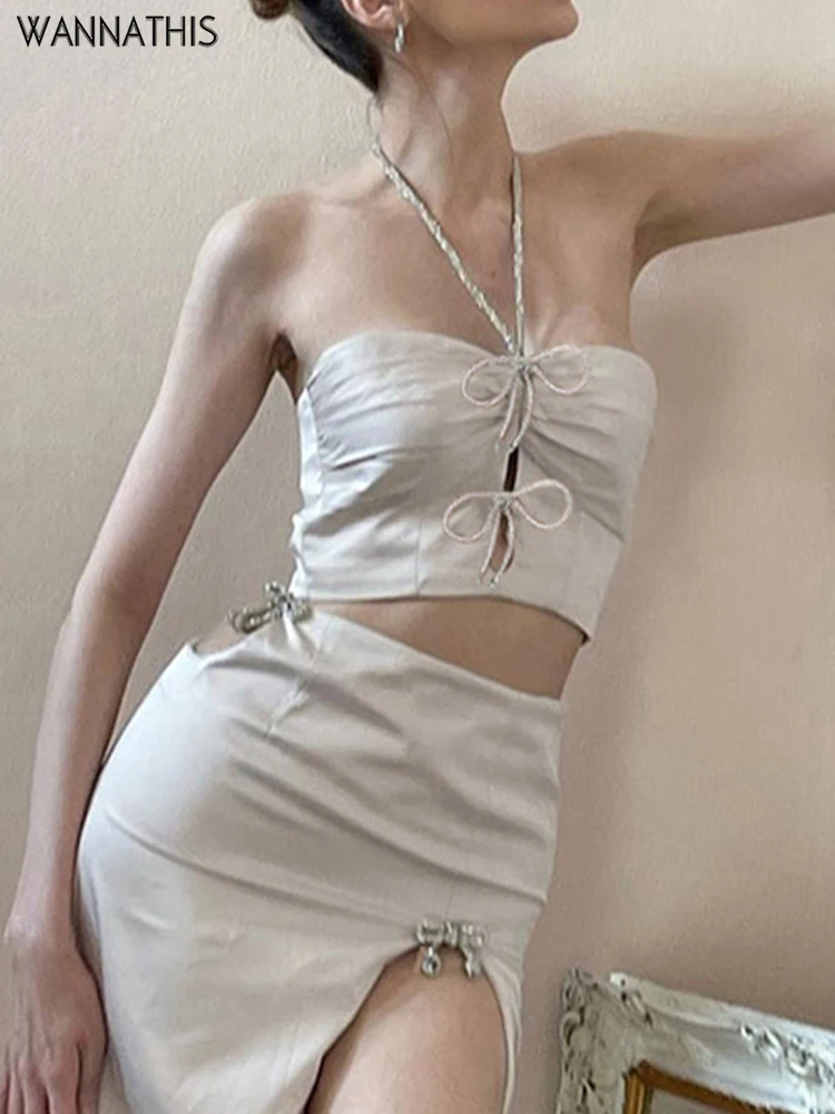 

WannaThis Sexy Bow Chain Strapless Halter Cropped Top Hollow Out Women Folds Slim Skinny Chic Aesthetic Elegant Top 2023 Fashion