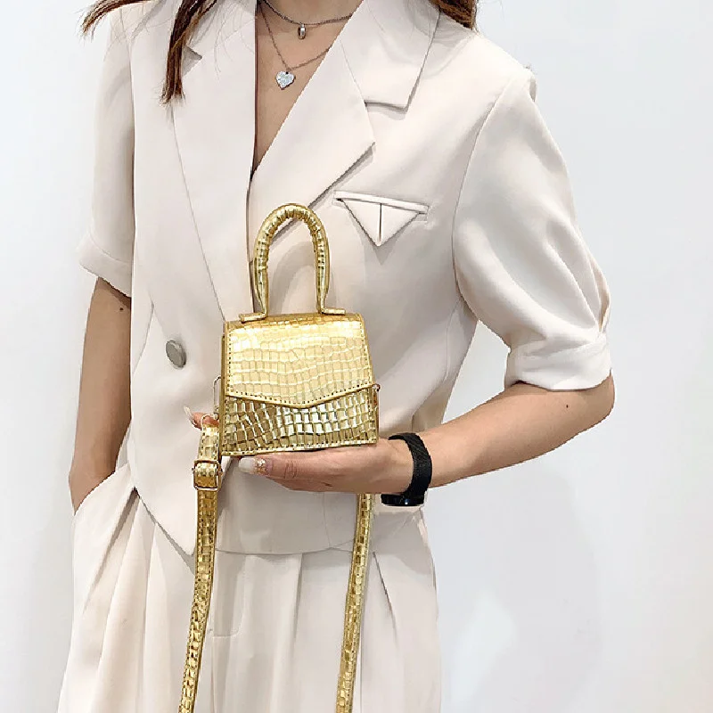 

Crocodile Pattern Handbags New Fashion Texture Embossed Lacquer Shoulder Bag Simple and Small Square Bags for Women 2022