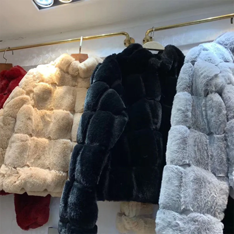 Casual Teddy Bear Coat Luxury Faux Fur Coat Women Winter Thick Warm Solid Color Zipper Fur Coat 2021 New Womens Jackets Fashion