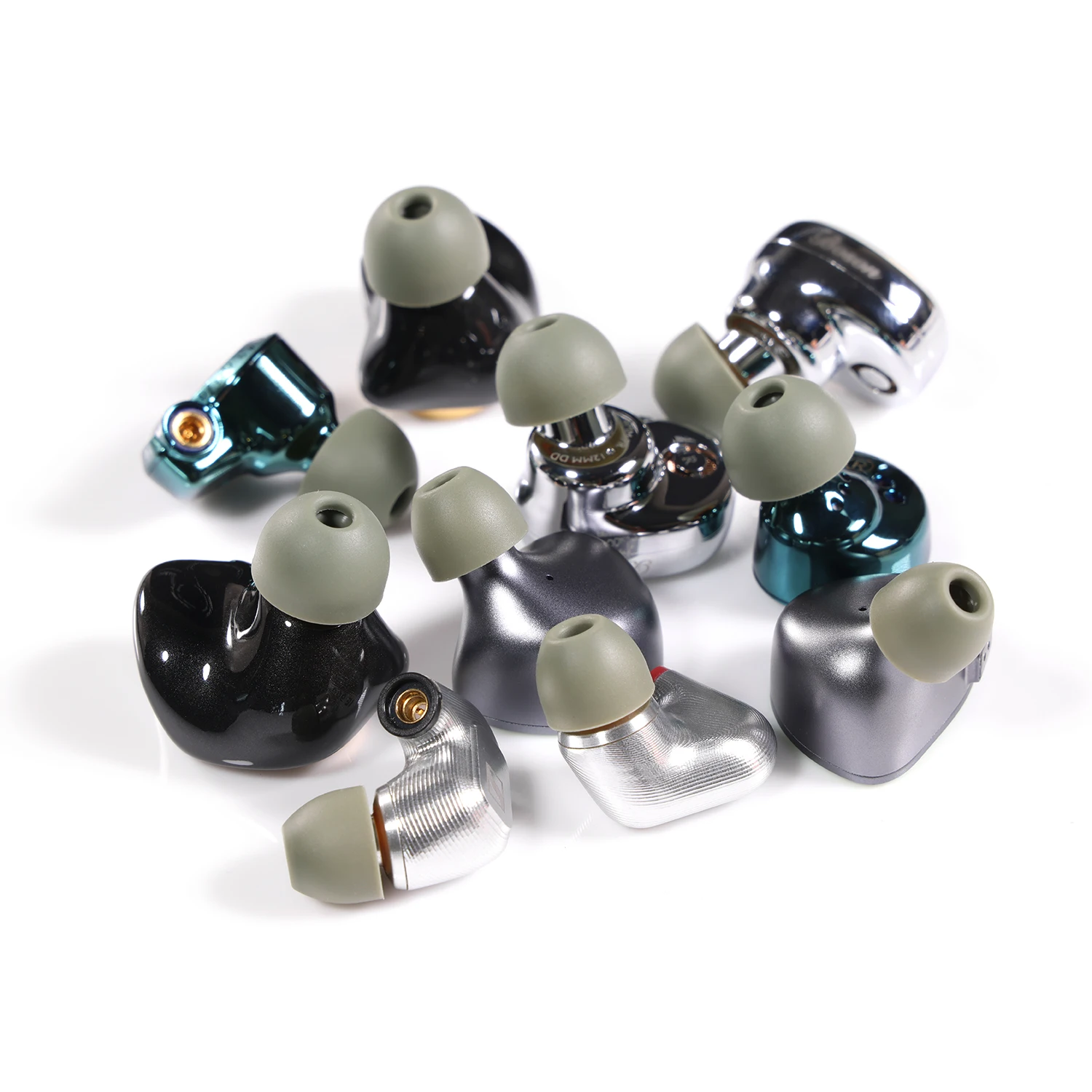 Фото Силиконовые насадки для наушников DD ddHiFi ST35 D-Tips, 3 пары, размеры L/M/S, диаметр отверстия 3,5 мм, коробка для хранения, совместимы с наушниками, диаметр вкладышей 4-5 мм. №5