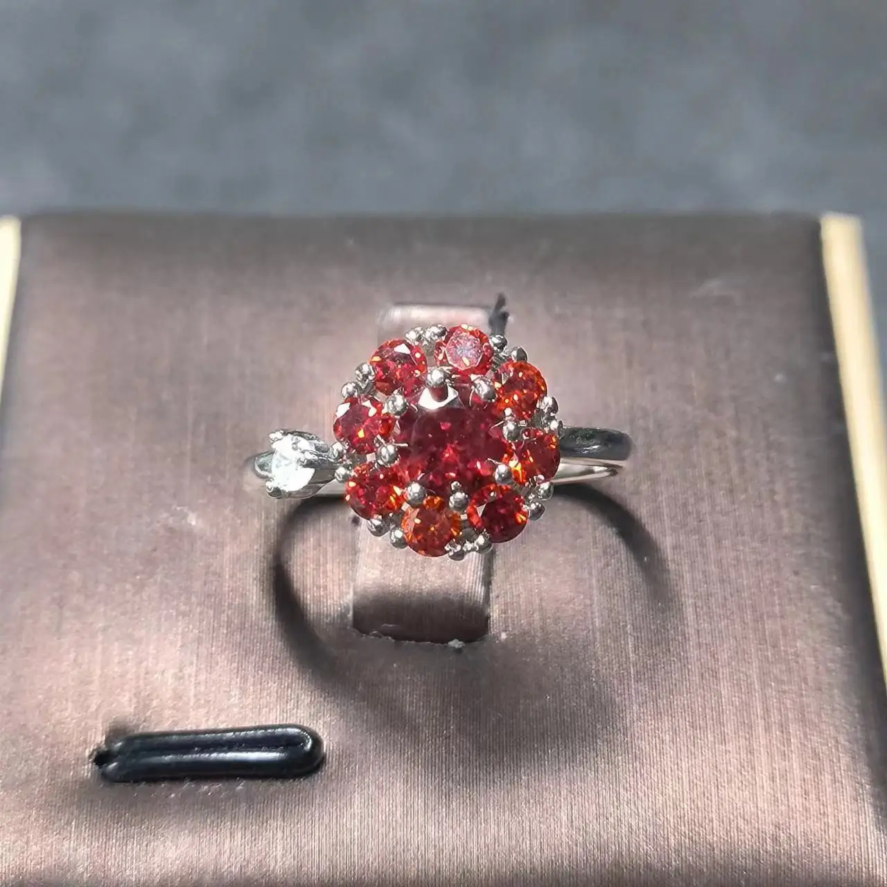 

1pcs/lot Natural Garnet Ring lucky red rotatable C shape S925 sterling silver with diamonds Ladies Jewelry size adjustable taki