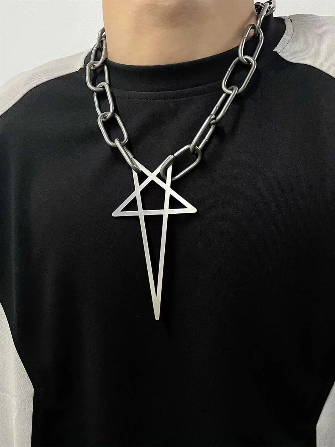 Y2K ожерелье Рик из титана