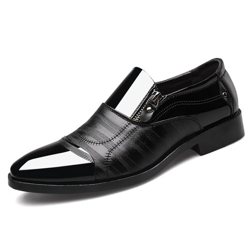 

New Newly Men's Quality Patent Leather Shoes Zapatos De Hombre Size Black Leather Soft Man Dress Shoes Man Flat Classic Oxford