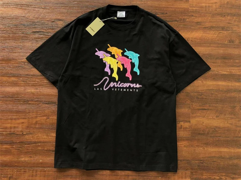 

23SS New 2023ss Vetements T Shirt Men Women Best Quality Oversized VTM Tee Top Dolphin Print Black White Short Sleeve