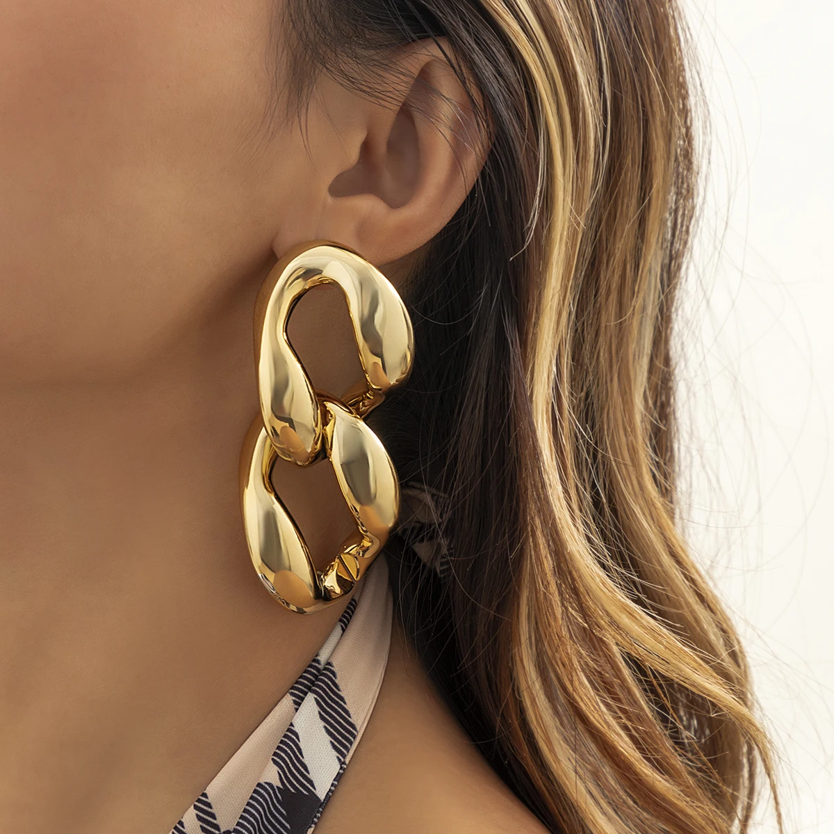 

Punk Exaggerated Plastic Geometric Drop Dangle Earring For Women Fashion Temperament Minimalism Piercing Ear 2022 Trendy Jewelry
