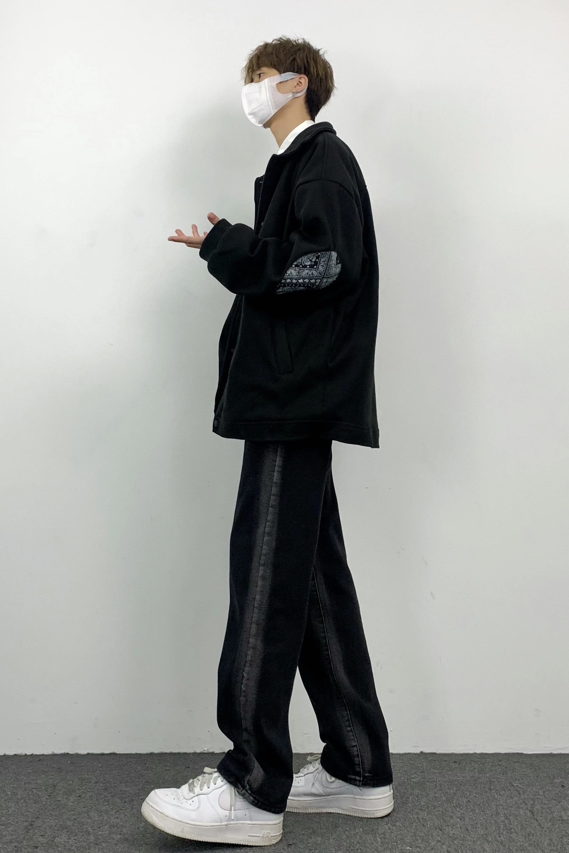 Men's Jeans Japanese Hip Hop Spray Gradient Straight Fit Y2K Pants Straight Fit Casual Hip Hop Brand Jeans Aesthetic Black Jeans