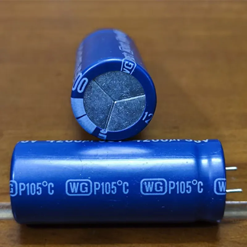 10 шт. 35V4200UF объем 18x40 мм электролитический конденсатор с низким ESR 4200 мкФ 35 В новый (art.: 3920cdbe3ba9c) - 3920cdbe3ba9c