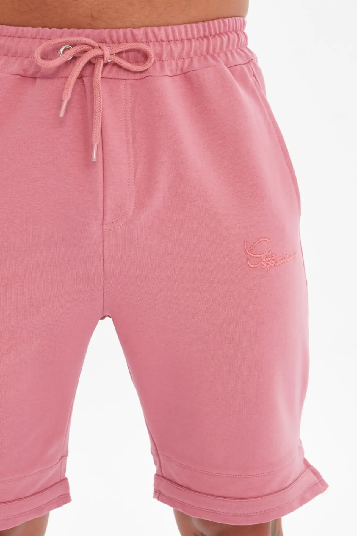

Trendyol Men 'S Regular Fit Shorts & Bermuda TMNSS21SR0573