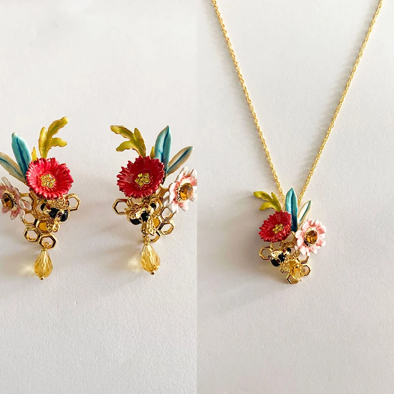 

Серьги-клипсы с цветами и сотами, ожерелье с французским светом, роскошный модный дизайн