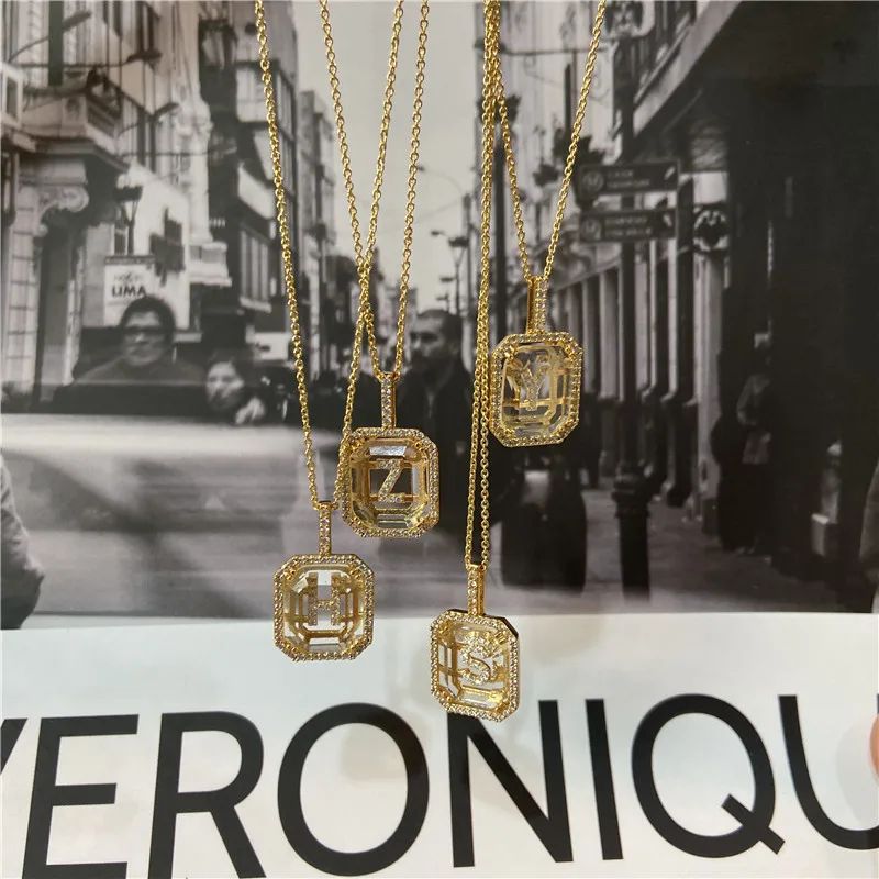 

Brass With 18K Gold AAA Zircon Letter Necklace Women Stainess Steel Jewelry Party Designer T Show Runway Gown Japan Korean
