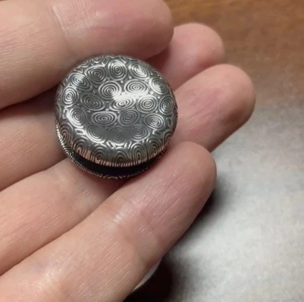 Б/у EDC NJT dama 24 5*12 мм Кнопка гироскоп для пальцев декомпрессионные игрушки