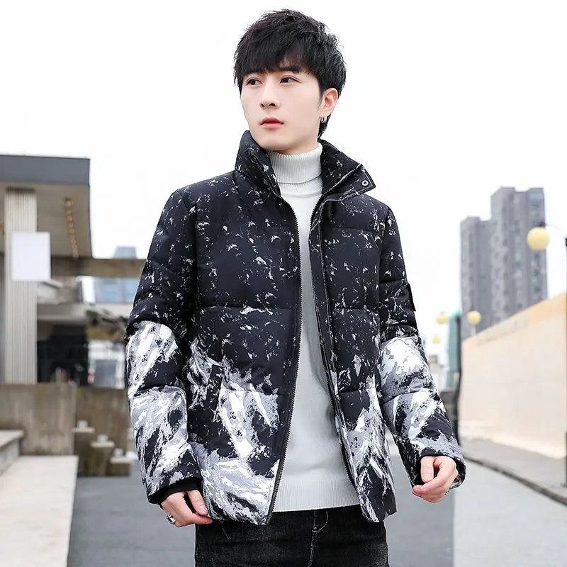 Winter men's hooded padded coat new thick coat Korean version of leisure loose warm padded jacket men's padded jacket