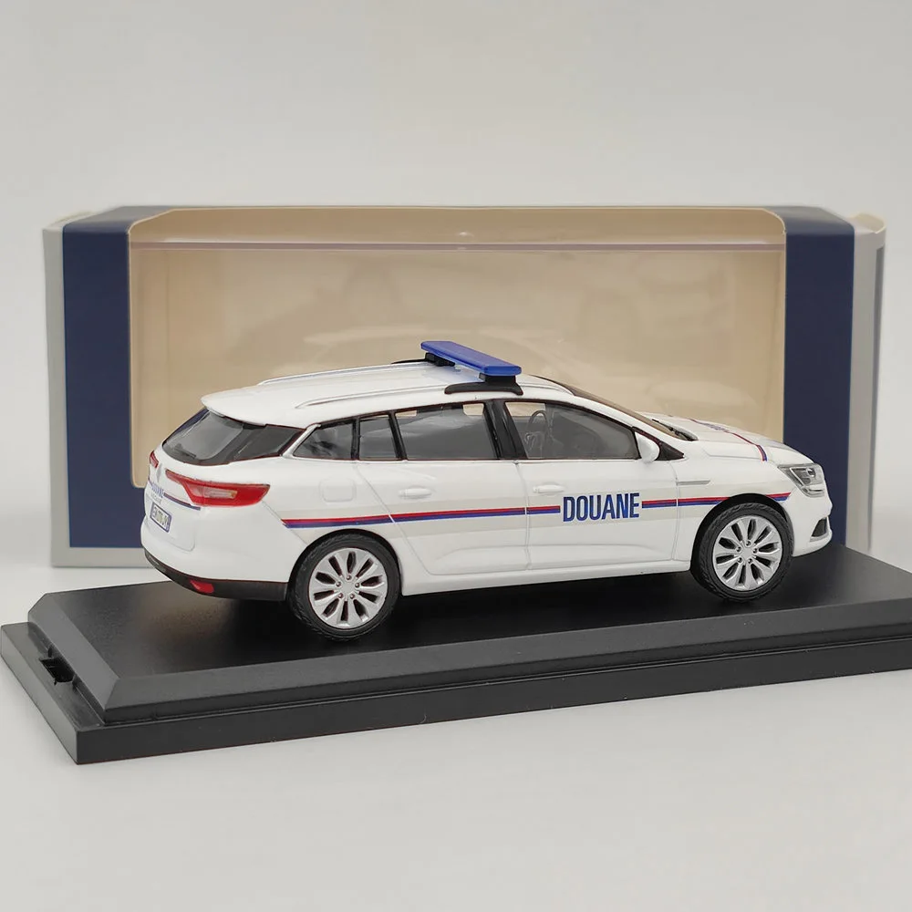 Коллекция автомобилей Norev 1:43 Megane IV Estate 2016 белые литые модели