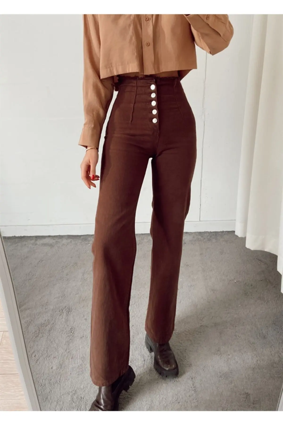 

Women's Brown High Waist Wide Leg Button Detailed Palazzo Jean