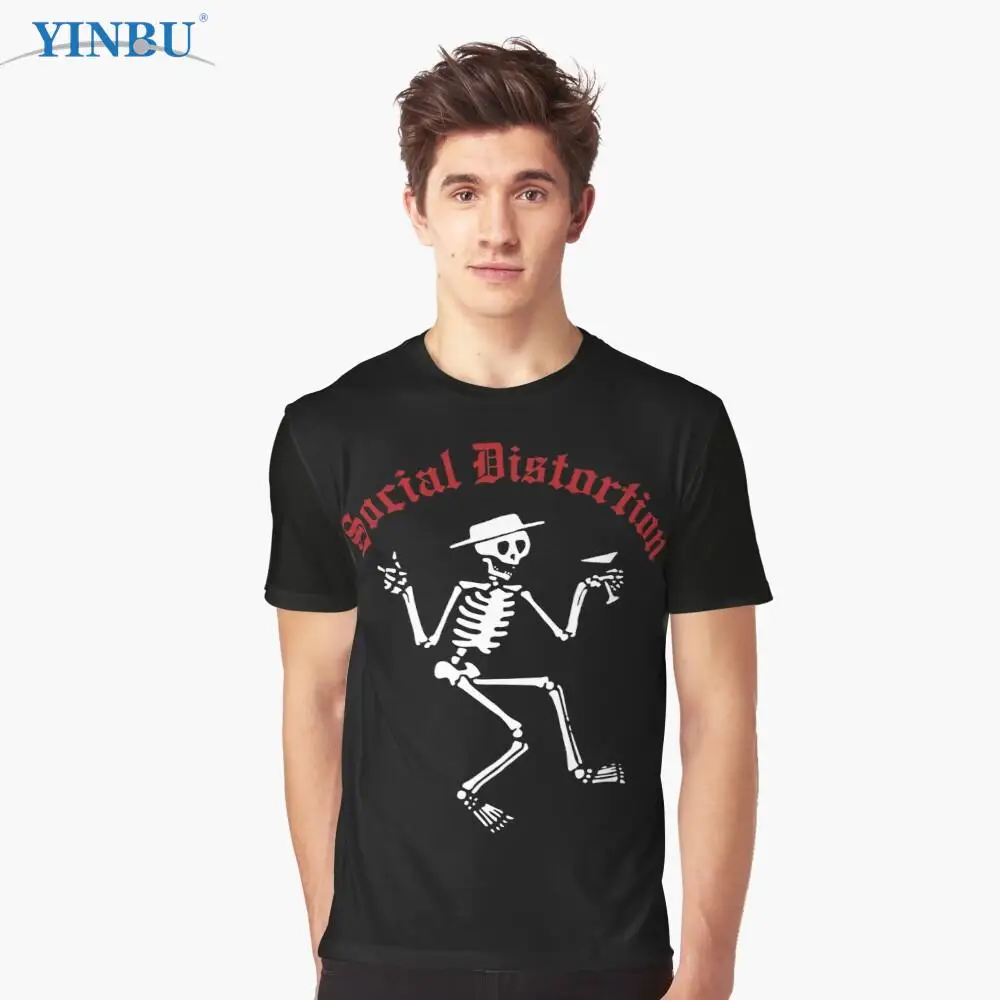 

Футболка мужская с круглым вырезом и графическим принтом