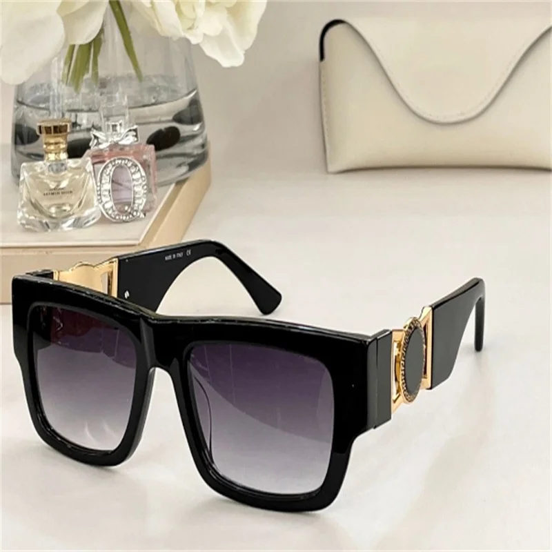 

Men Sunglasses For Women Latest Selling Fashion Mens Sunglass Gafas De Sol Glass UV400 Lens With Random Matching Box 4414