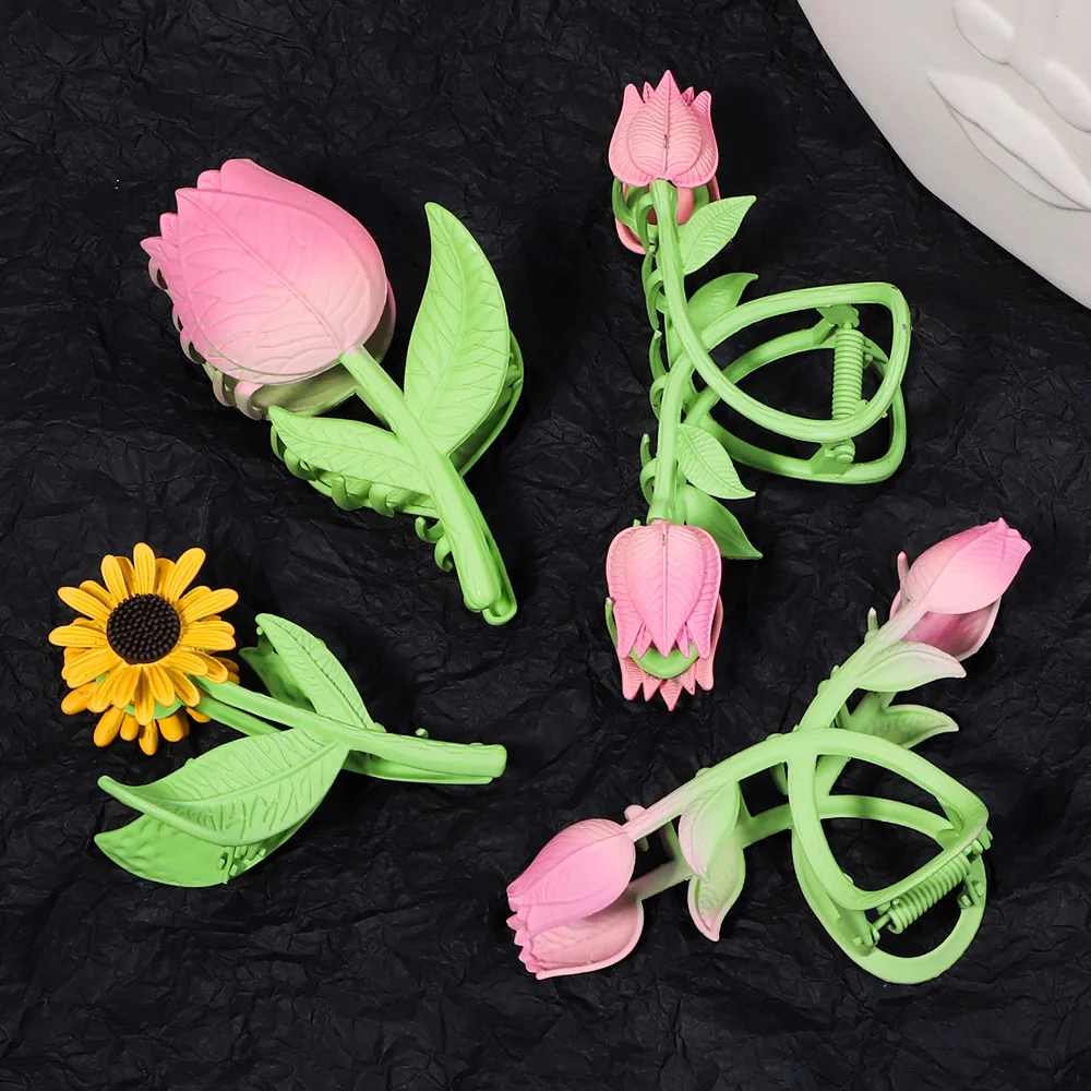 

2022 NEW Korean Fashion Pink 3D Tulip Alloy Hair Claws for Women Summer Sunflower Shark Clip Hair Accessories Girls Headwear