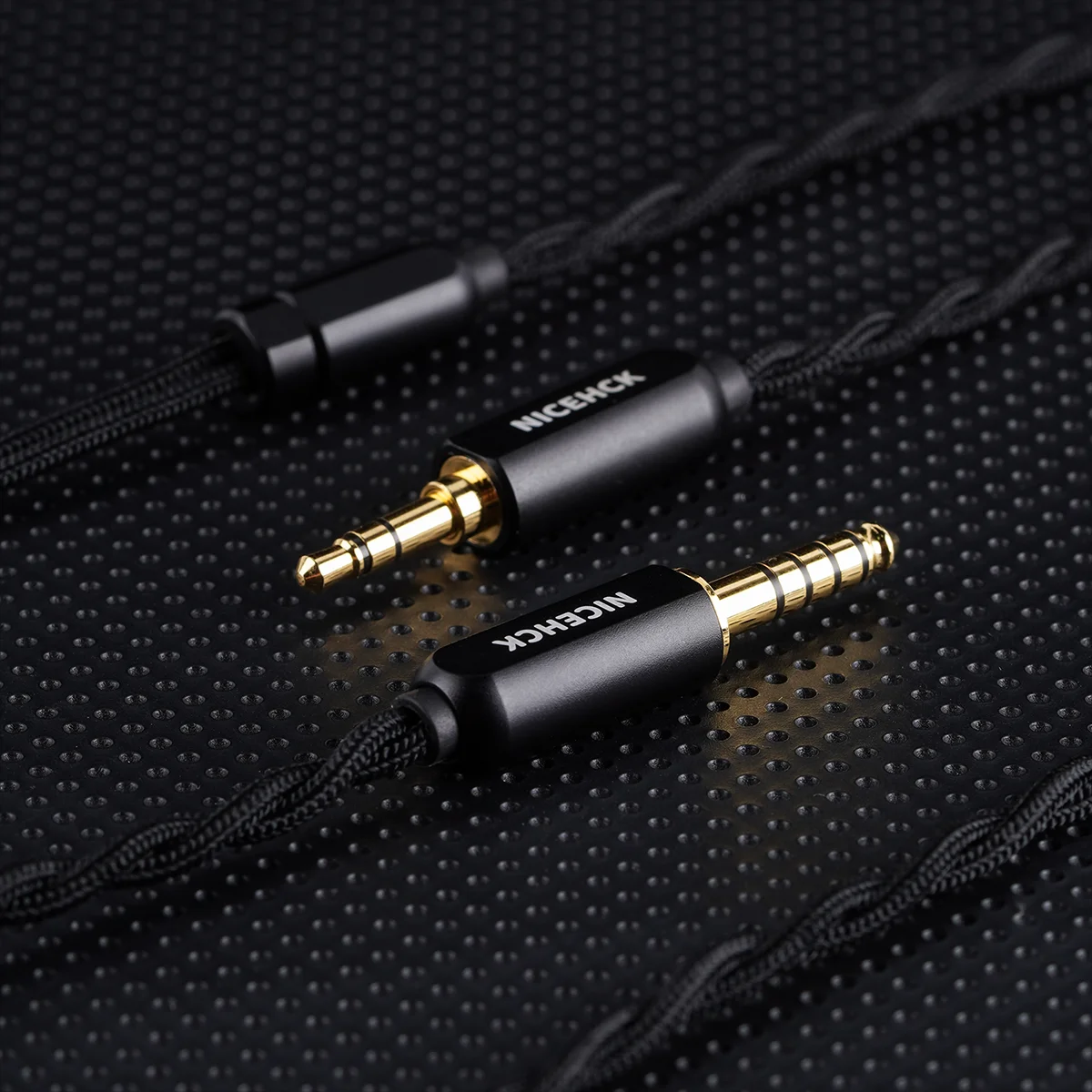Фото Наушники NICEHCK EBX25Ti HiFi с 14,2-мм купольной диафрагмой с бериллиевым покрытием, проводные, со съемным разъемом MMCX, титановый корпус, IEM №4