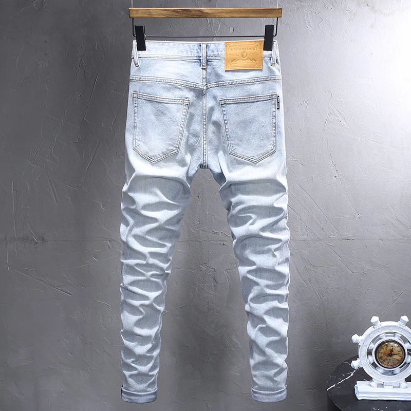 Fashion Vintage Men Jeans Retro Light Blue Elastic Stretch Slim Fit Casual Designer Jeans Men Korean Style Simple Denim Pants