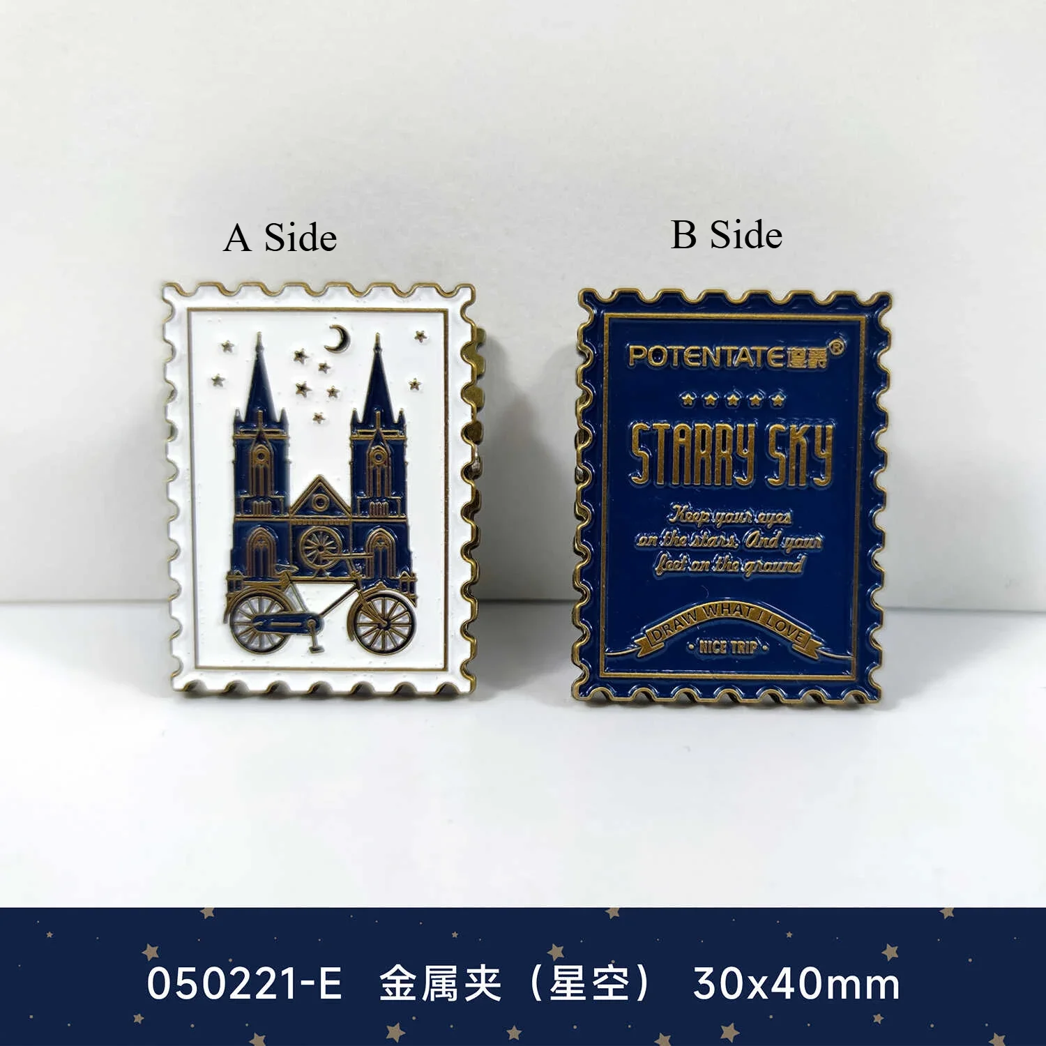 

Двусторонний винтажный латунный зажим для бумаг