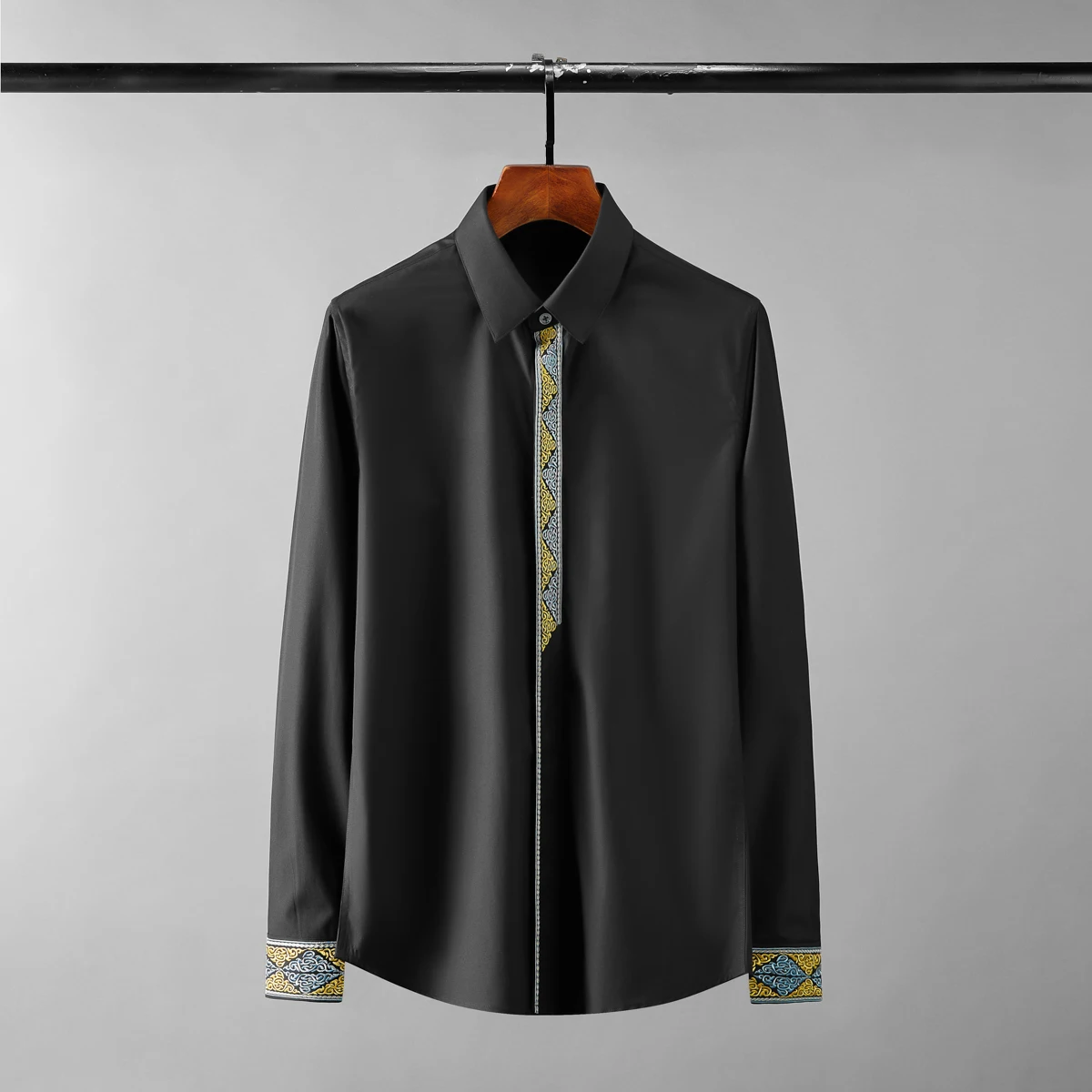 2022 Male Shirts Luxury Royal Embroidery Long Sleeve Casual Mens Dress Shirts Fashion Slim Fit Party Man Shirts Plus Size 4XL