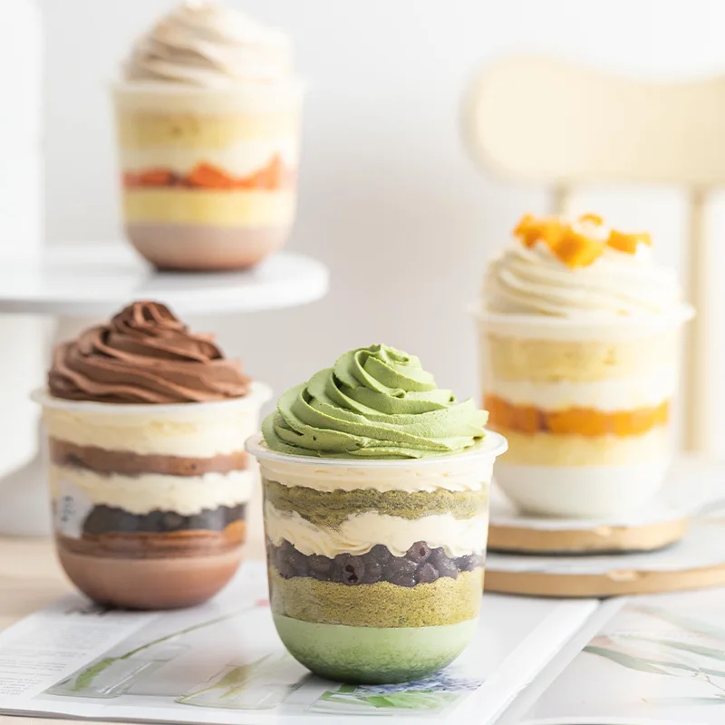 

50Pcs Disposable Mousse Cake Cup with Lid Transparent Plastic Pudding Jelly Dessert Yogurt Cake Cups Party Favors Packaging Box