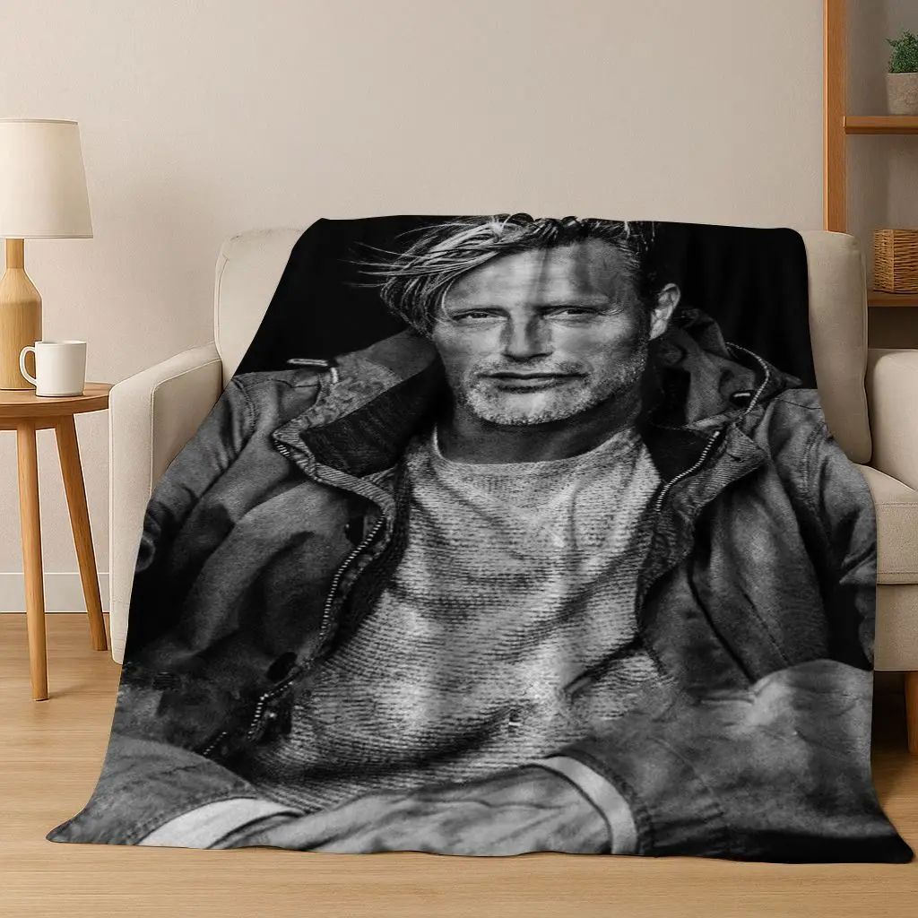 Фото 26 стилей Mads Mikkelsen, сексуальное мужское художественное фланелевое одеяло, уютное мягкое одеяло для дома, спальни, кровати, дивана, чехол для пикника, подарок для детей №5
