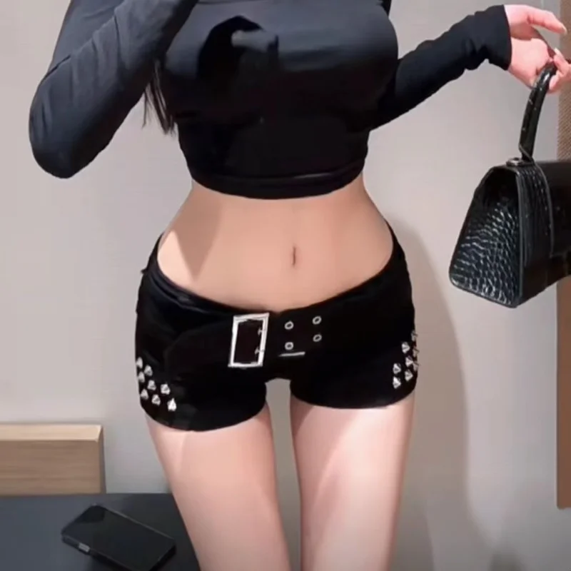 2023 New Low-waisted Hip-lift Slim Spice Girls Super Shorts Sexy Slim Nightclub Rivet Fashion Jeans Womens
