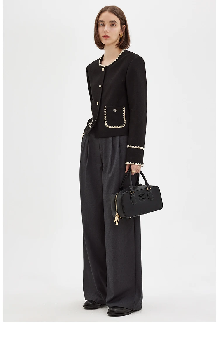 Рисунок 3 - Куртка MOLAN Женская твидовая с круглым вырезом