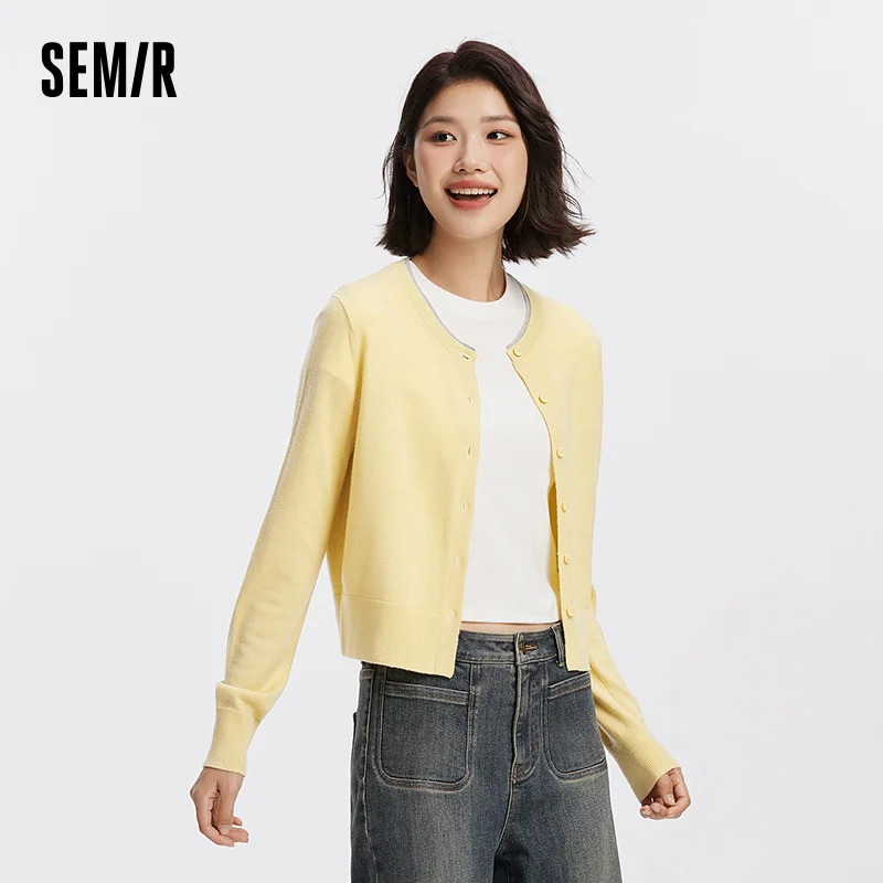 Фото Женский кардиган Semir, короткий, с контрастным круглым вырезом, имитация двухслойности, из мягкой шерстяной смеси, элегантный, осенний трикотаж, на каждый день, 2026 №3