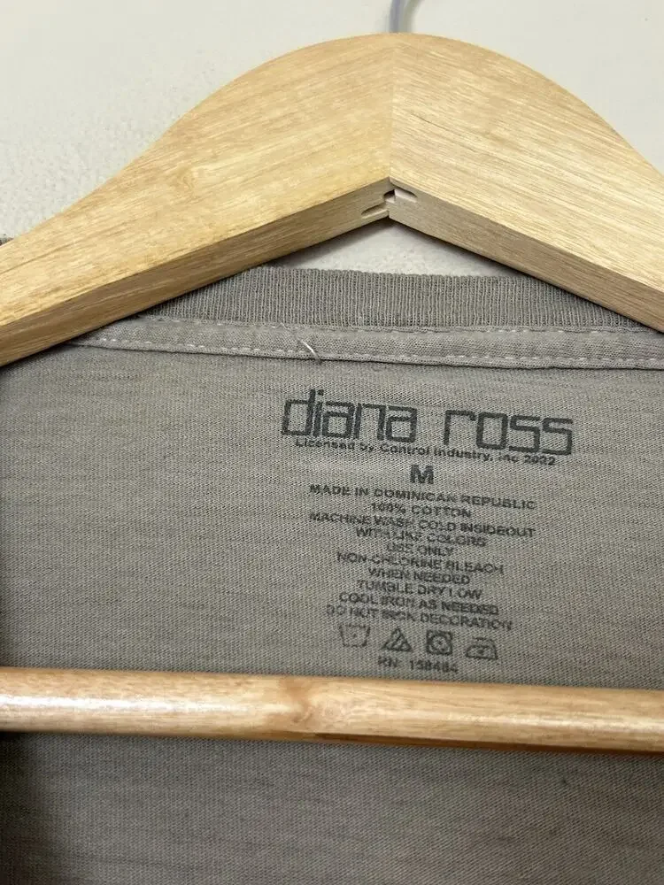 Рубашка Diana Ross с коротким рукавом и круглым вырезом