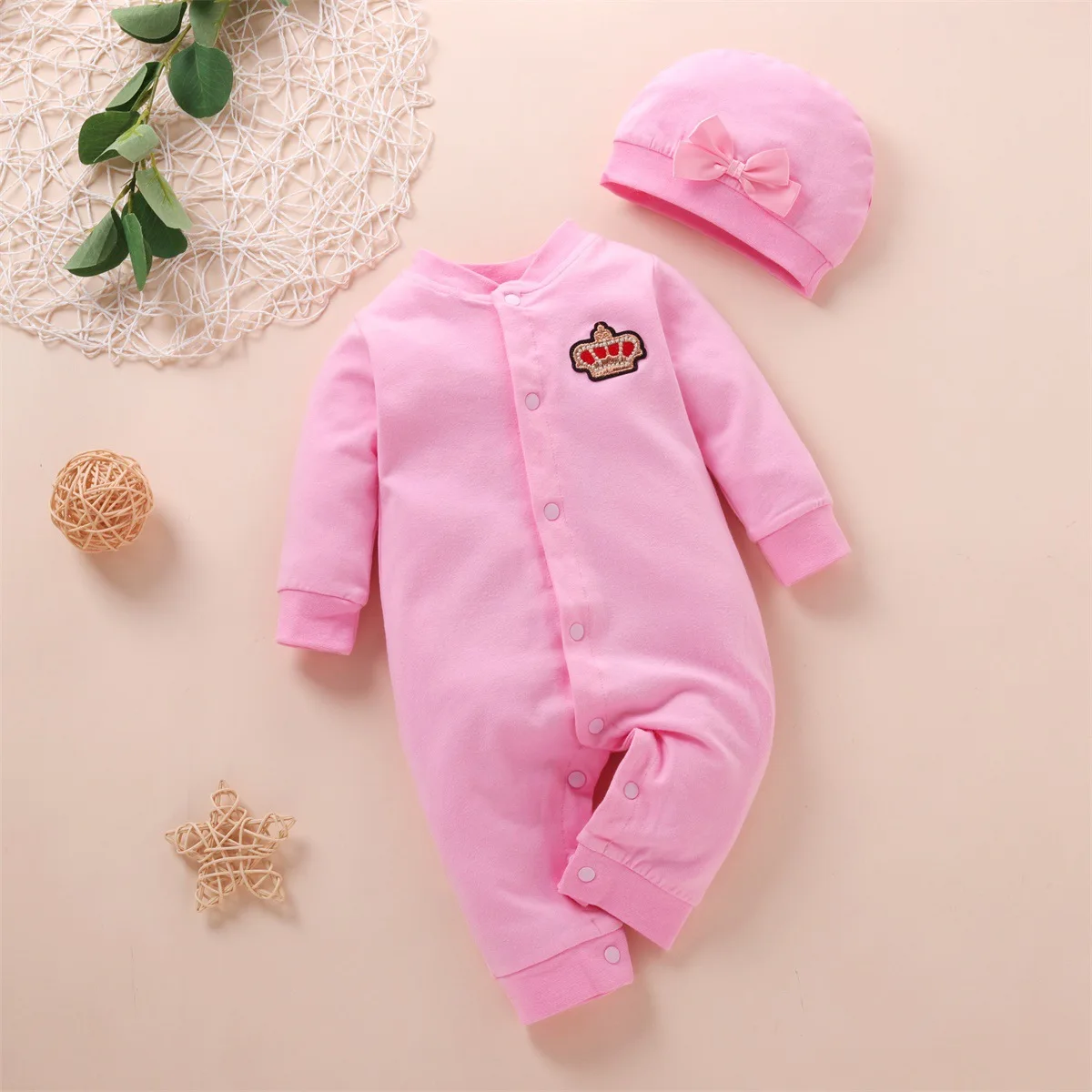 

Newborn Baby Girl Romper Crown Stickers Romper Bow Hat Clothes Outfits Set Fashion Infant Pink Long Sleeve Jumpsuit