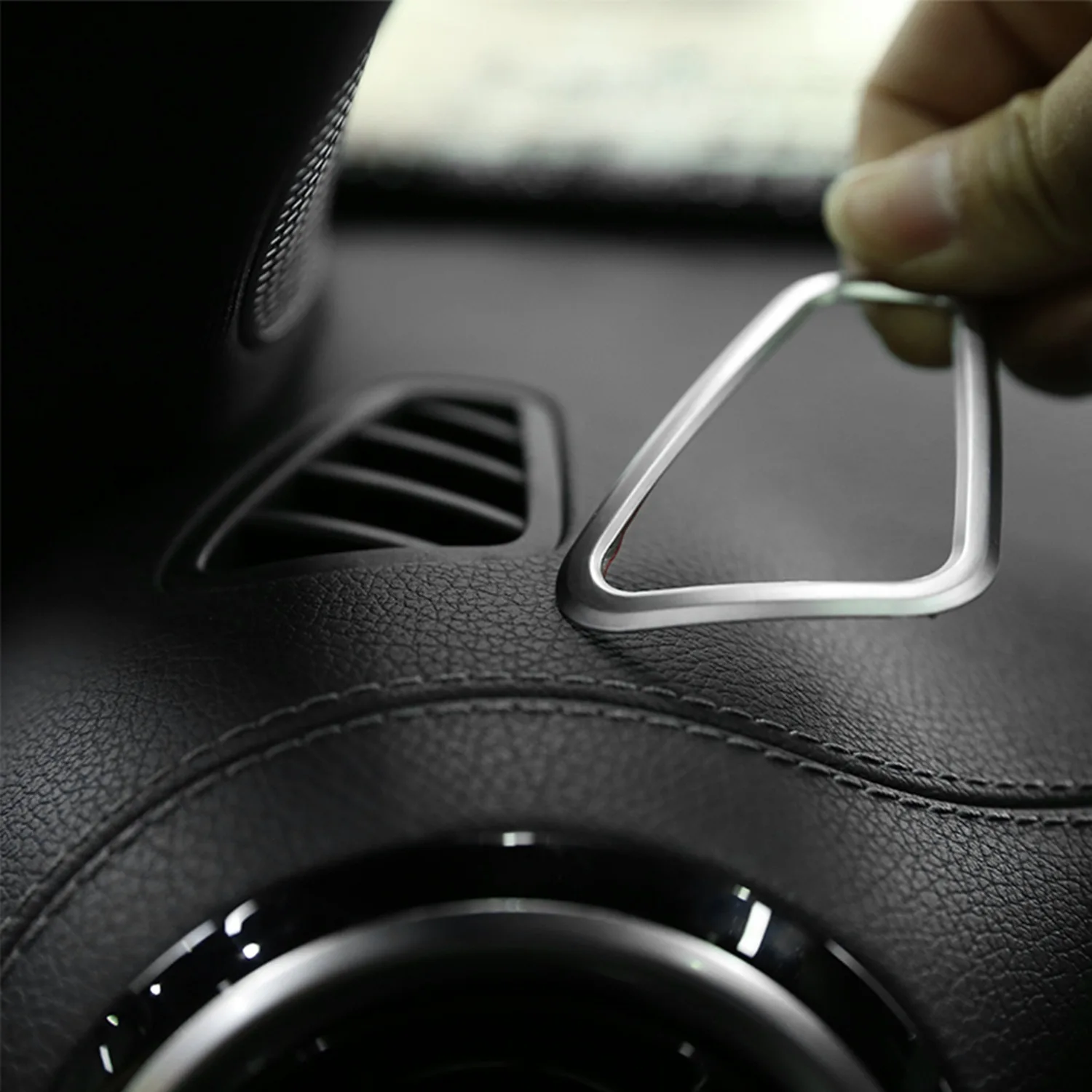 Наклейка на решетку вентиляционного отверстия для Mercedes Benz A Class W177 2018-2020