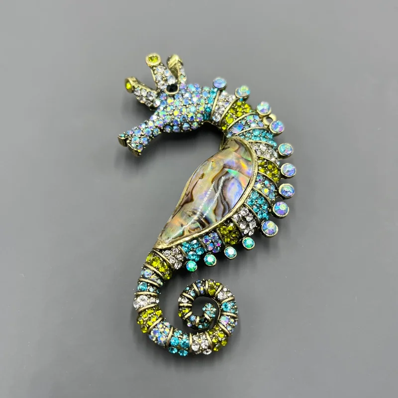 

Timeless Wonder Fancy Zirconia Sea Horse Brooch Pins for Women Designer Jewelry Runway Rare Luxury Brand Sweet Gift Retro 5389