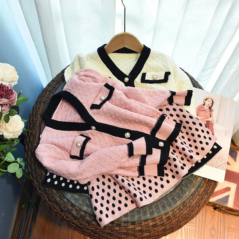 

Girls Knitted Clothes Set 2022 Autumn Kids V-neck Sweater with Polka Dots Skirt 2 Piece Outfits 2-6 Years Children Clothing