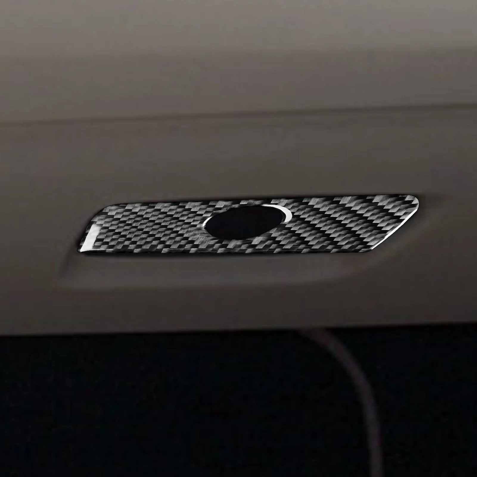 Фото Для BMW X1 E84 2013-2015: Декоративная накладка на ручку перчаточного ящика из настоящего карбона, аксессуар для интерьера автомобиля, наклейка-деколь №5