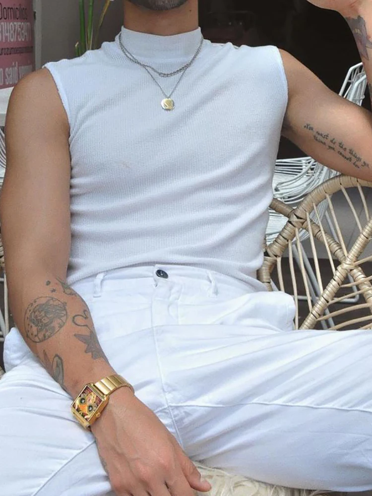 

2022 Spring Summer Sleeveless Slim Vest For Mens Hipster Casual Mock Neck Tee Streetwear New Fashion Men Solid Knitted Tank Tops