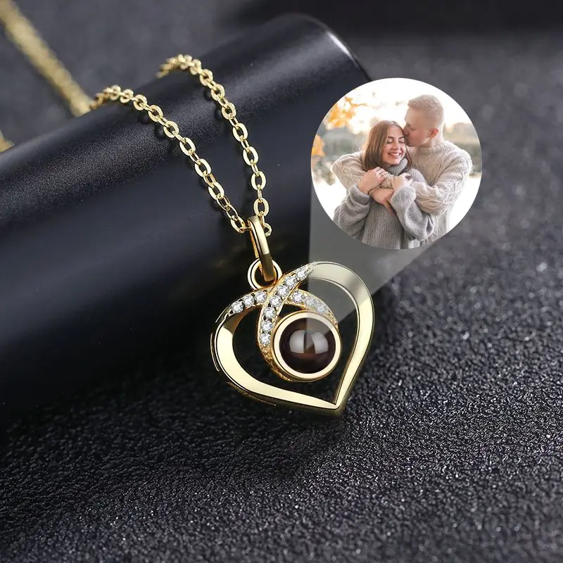 Custom Photo Necklaces Love Heart Projection Photo Necklace for Women Girlfriend Mom Pendant Birthday Gift 2023 Fashion Jewelry