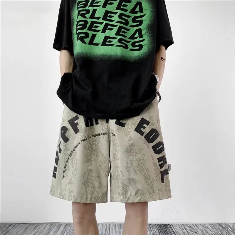 

Летние Новые шорты, мужская верхняя одежда с надписью повседневные шорты с принтом, тонкие спортивные баскетбольные широкие брюки, Молодеж...