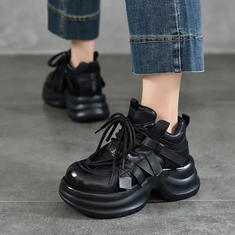 Ботильоны женские кожаные на танкетке