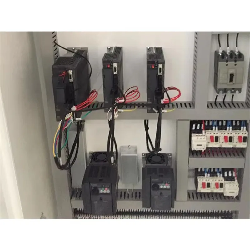 Автоматическая машина для производства ленты продольной резки клейкой BOPP