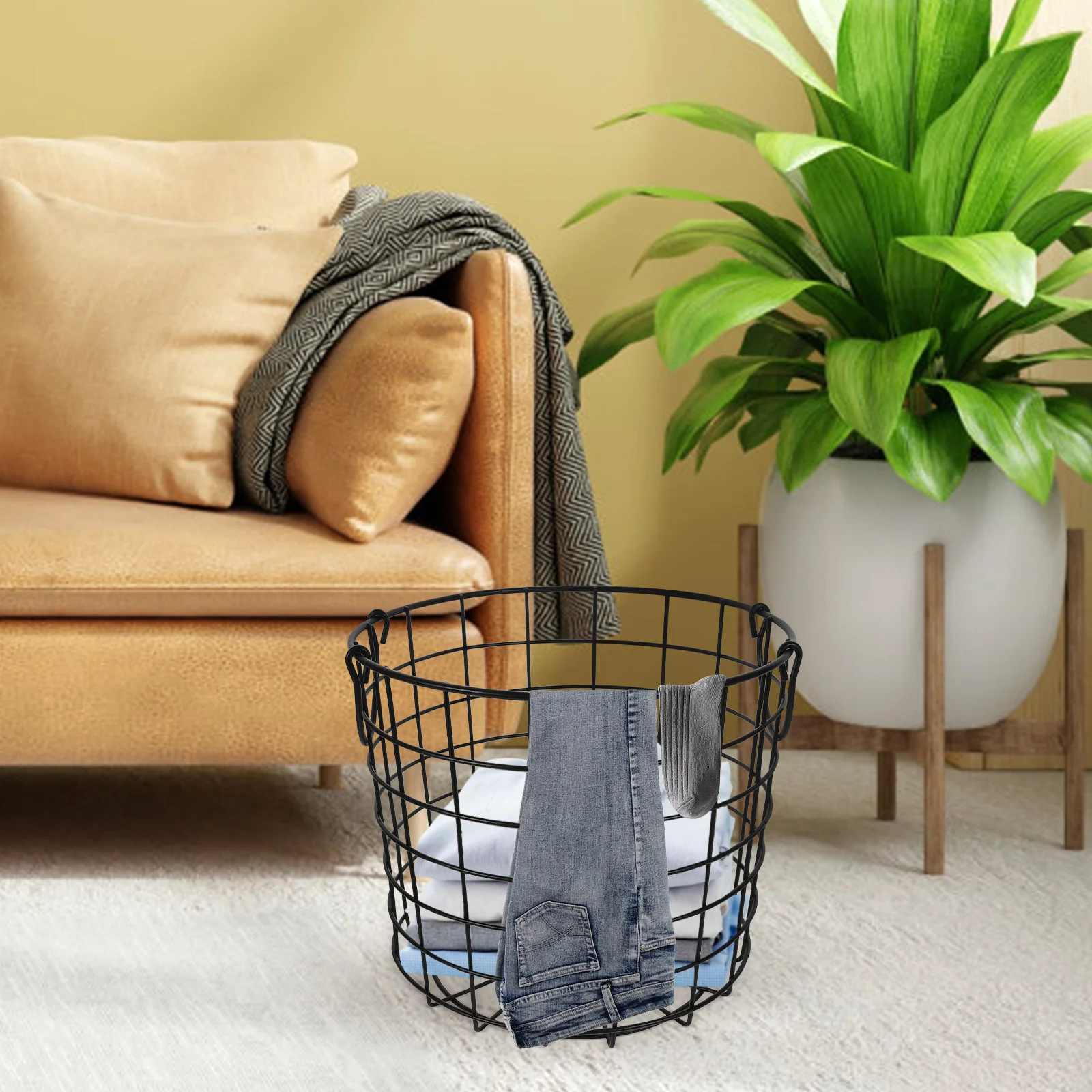 

Iron Grid Storage Basket Laundry Basket Sundries Storage Holder For Home