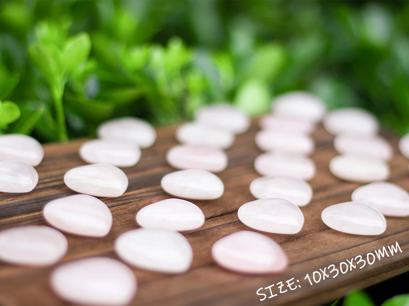 

Rose Quartz Crystal Heart Healing Crystals Black Heart Love Crystal Stone Natural Reiki Worry Stones for Anxiety Relieve 30mm