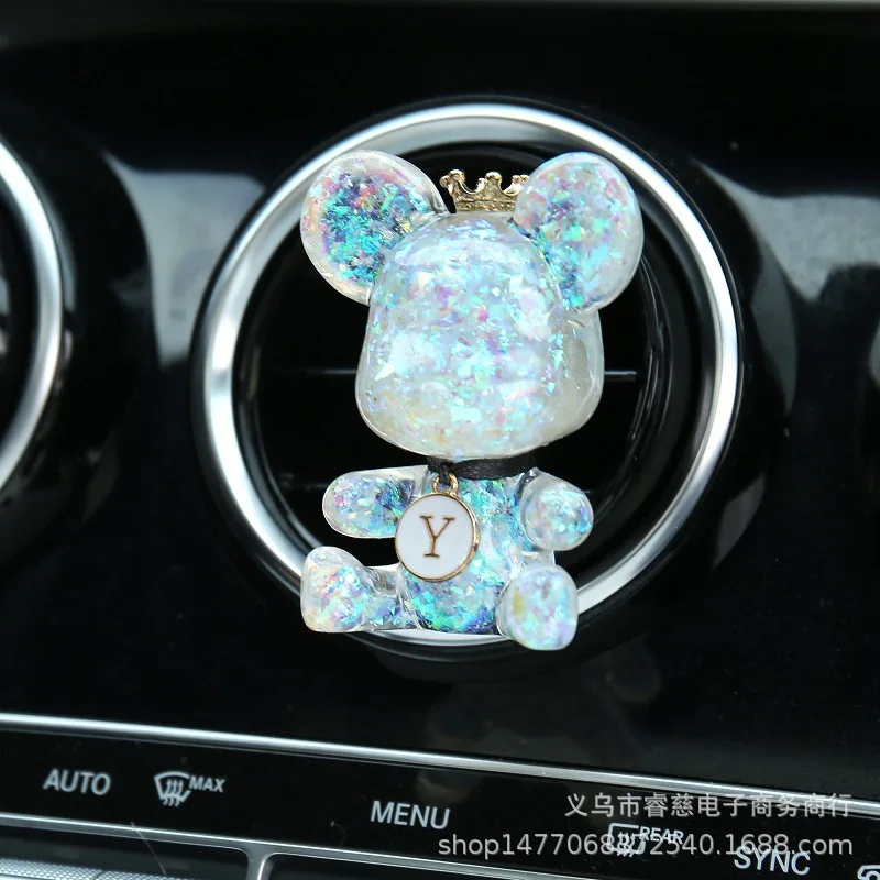 

New Charm Crystal clear Bear Air car Freshener Ornaments Creative car perfume Decoration Air Outlet Car Aromatherapy Accessories