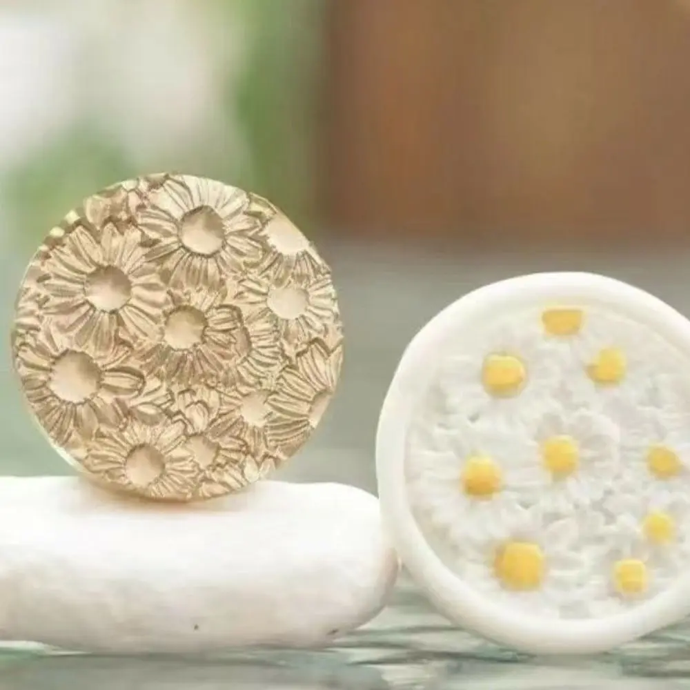 

Восковая головка для печати бабочка