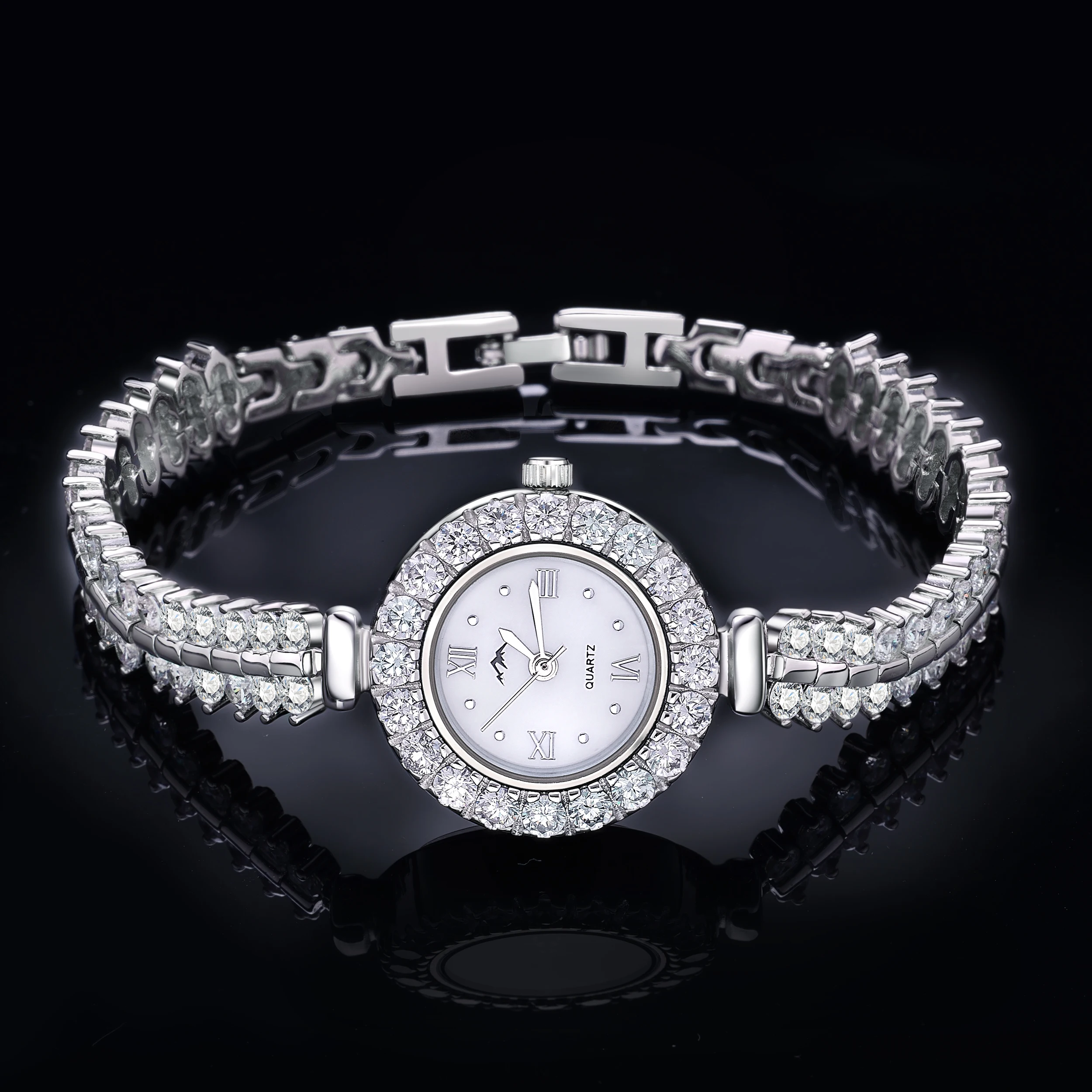 

Cubic Zircon Women's Watch Royal Crown Hour Clock Advanced Fashion Dress Jewelry Wrapped Long Bracelet Luxury Crystal Girl Gift
