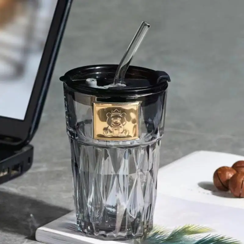 Стеклянная чашка для сока |