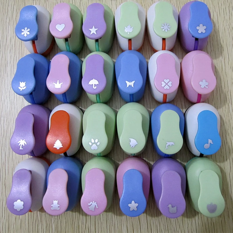 

1Pcs New Mini Size DIY Foam Maker Craft Art Hole Punch Paper Shaper Puncher Kids Scrapbooking Paper Punch Shape Randomly
