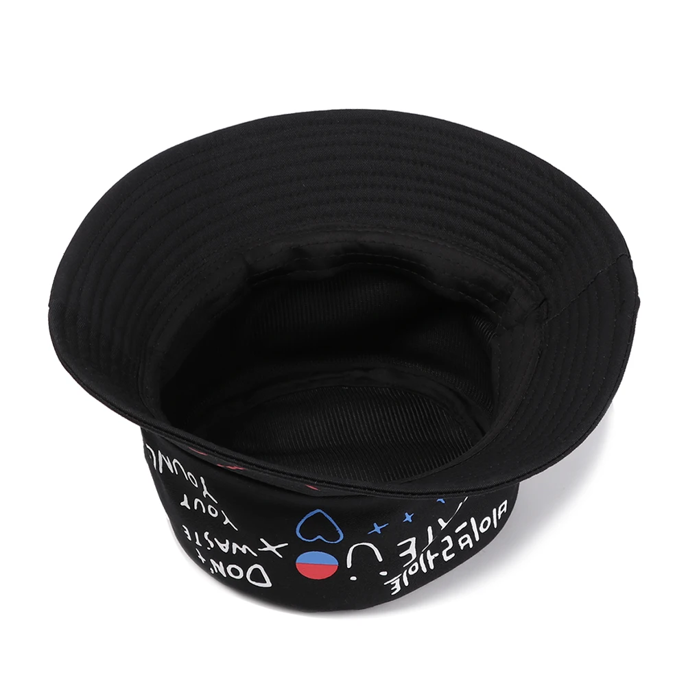 Панама в стиле Харадзюку с надписью Рыбалка